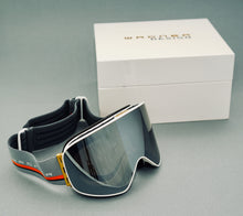 Load image into Gallery viewer, Limited Edition SKIBRILLE WD1811 BLACK &amp; GOLD Luxus Geschenkset - WAGNER DESIGN